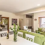 Six-bedroom In
